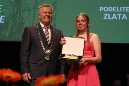 ZLATE PETICE 83 FOTO LJUBO VUKELIČ